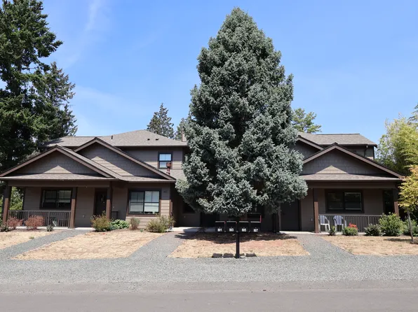 801 Donovan Ave #801, Bellingham, WA 98225