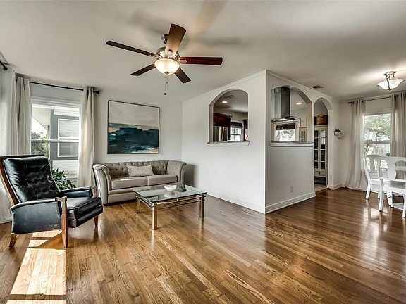 3rd image of 4400 Geddes Ave