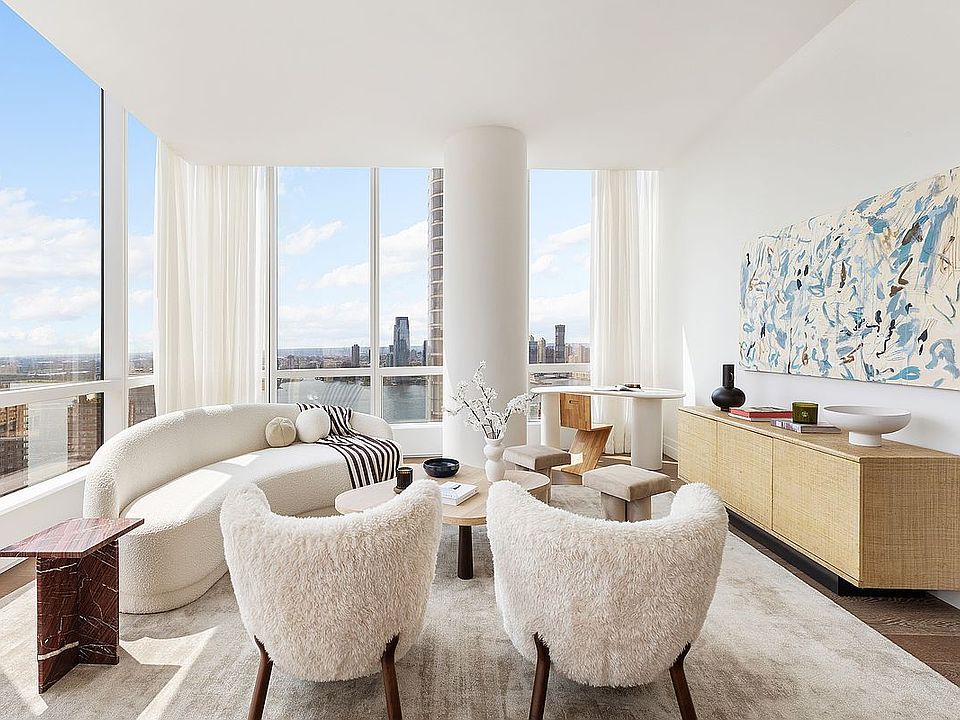1st image of 77 Greenwich St APT 39A