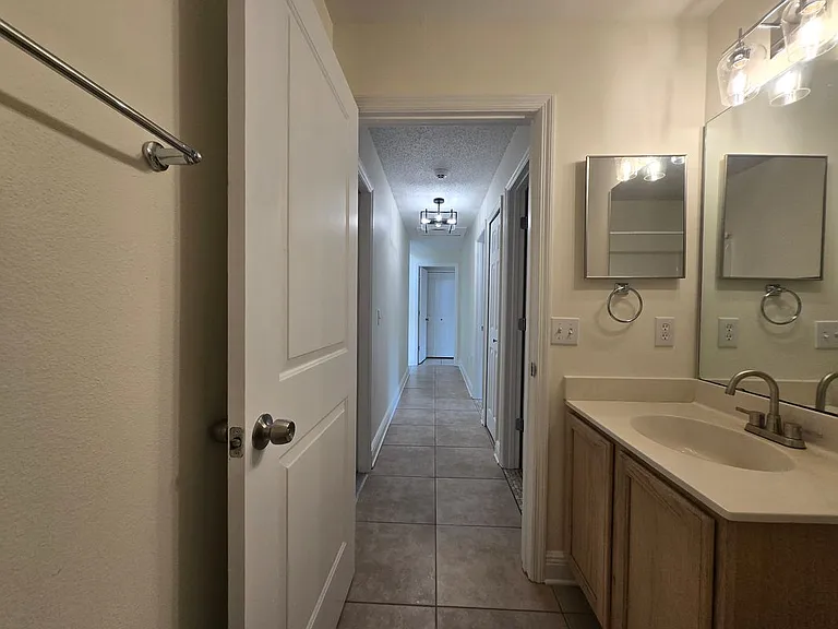 3190 Lori Ct — Photo 14