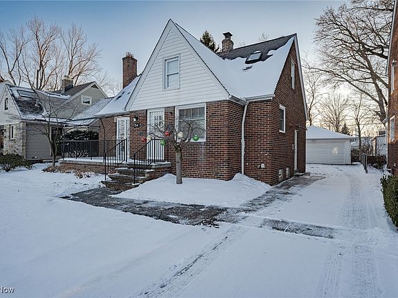 2nd image of 134 Sunnycliff Dr