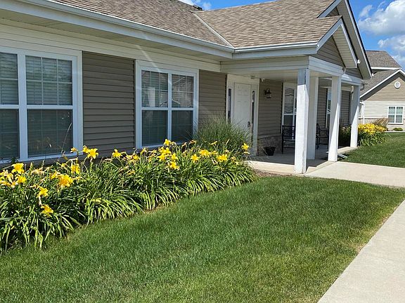 5th image of W197N16898 Stonewall Dr