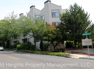 10306 Holman Rd N APT 204, Seattle, WA 98133