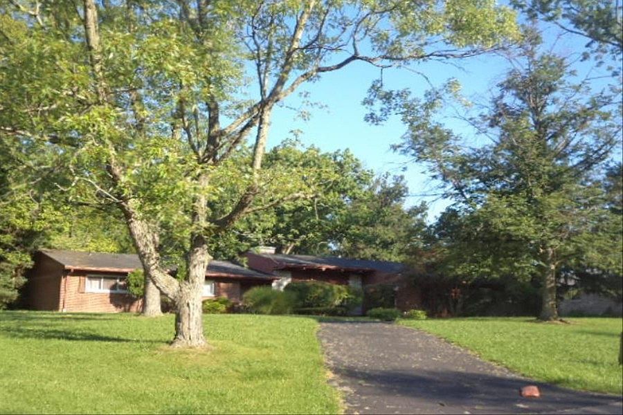 1st image of 7385 Laurel Oak Ln