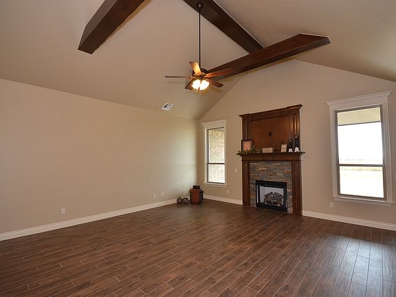 3rd image of 18825 Rolling Hill Way
