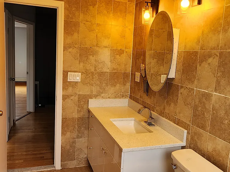 59 Minna St #2 — Photo 9