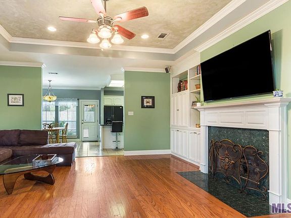 4th image of 9056 Worthington Lake Ave