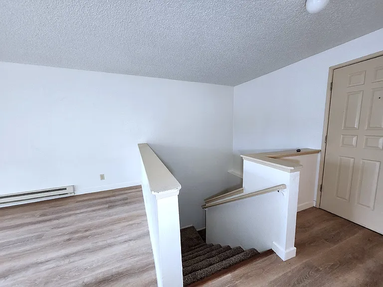 45 NE Torval Canyon Rd #6 — Photo 20