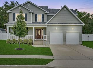 785 Kansas Ave, Toms River, NJ 08753