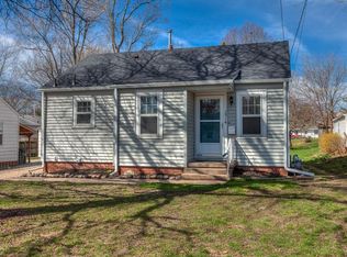 3914 E 8th St, Des Moines, IA 50316