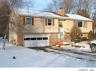 105 W Franklin St, Fayetteville, NY