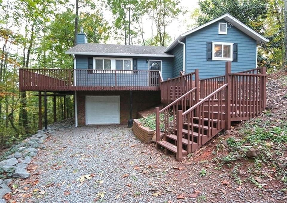 1st image of 600 Elain Cir