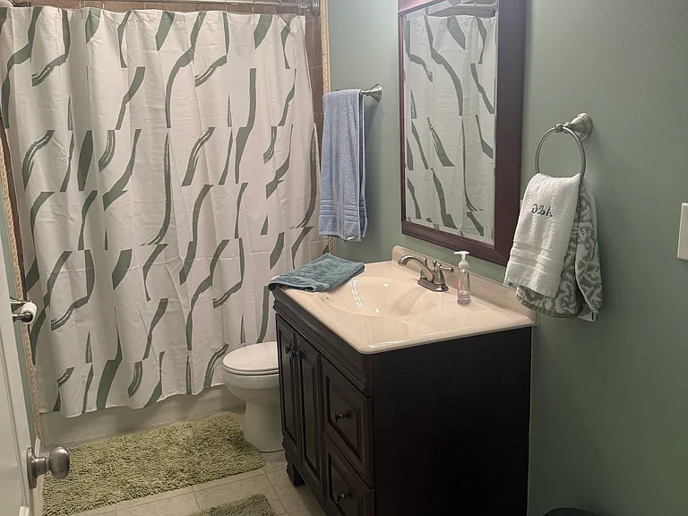 16 Ellesmere Dr — Photo 15