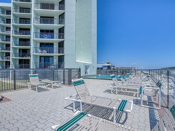4th image of 3405 S ATLANTIC AVENUE #202