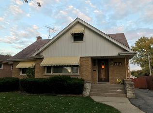 2919 Hawthorne St, Franklin Park, IL