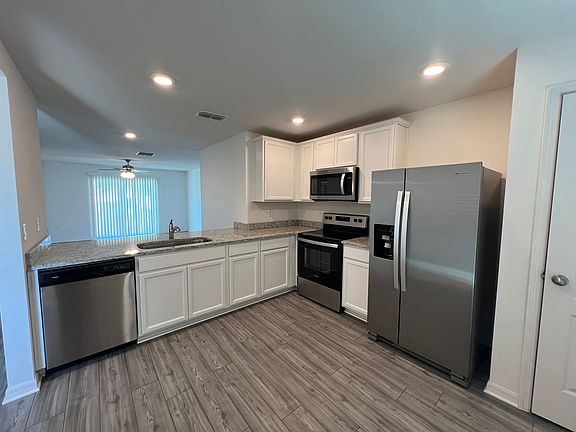 5th image of 4550 SW 160th Loop