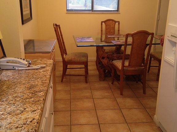 2nd image of 7249 Ashmont Cir #205