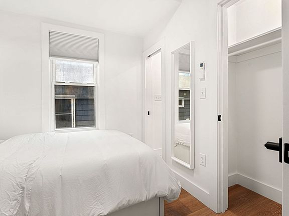3rd image of 90 Forbes St #2-C
