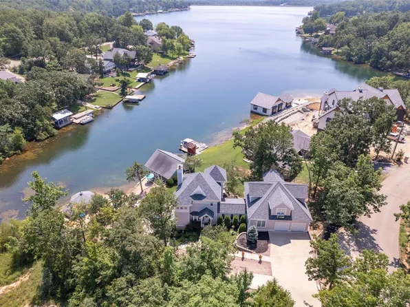 1702 N Capri Dr, Bonne Terre, MO 63628