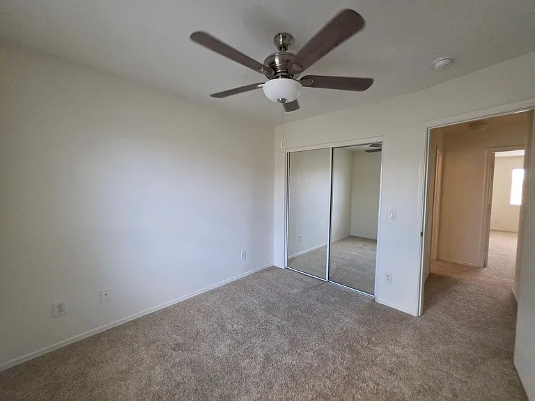 1216 E Graham Trl — Photo 42