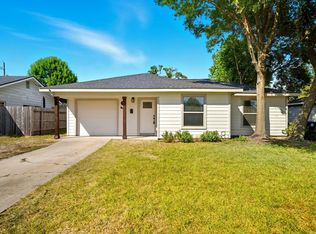 61 Trenwood Ln, Houston, TX 77022