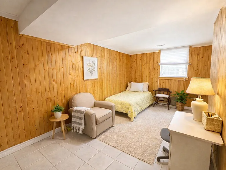 27 Barberry Pl — Photo 4