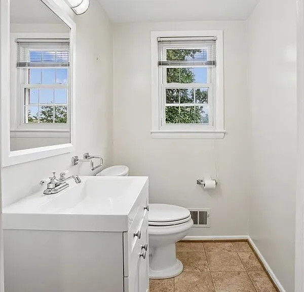 8352 Orange Ct — Photo 12