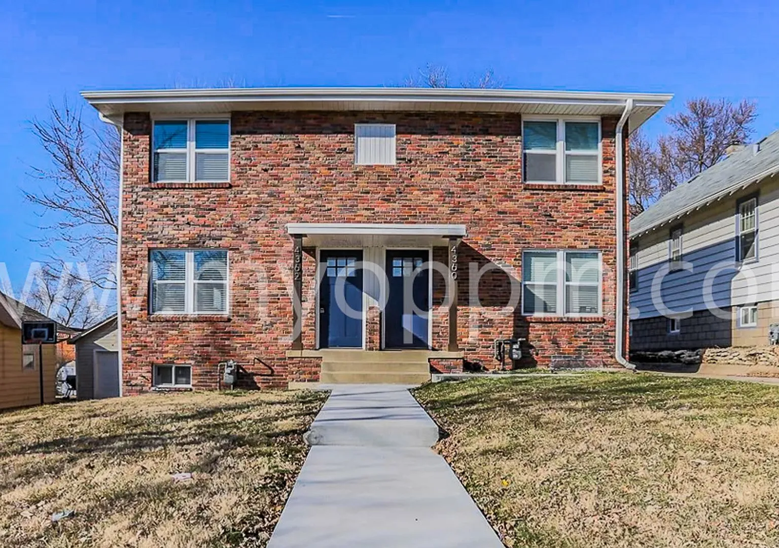 Mikulin 4360 Davenport St — Photo 1