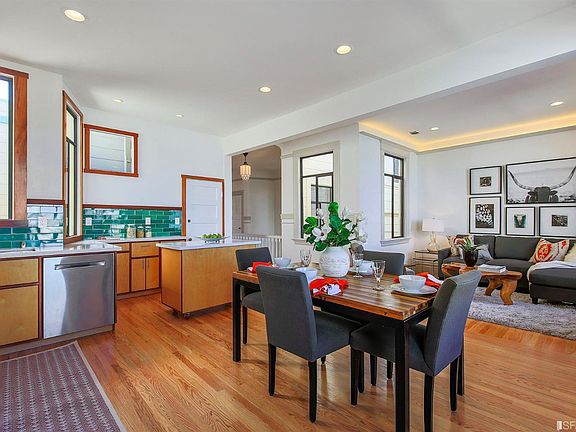 2nd image of 878 Lombard St