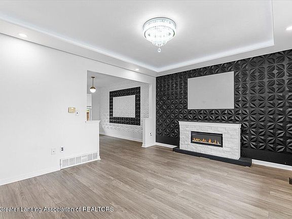 4th image of 6308 Beechfield Dr #91