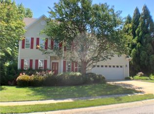 16712 Hampton Crossing Dr, Huntersville, NC 28078