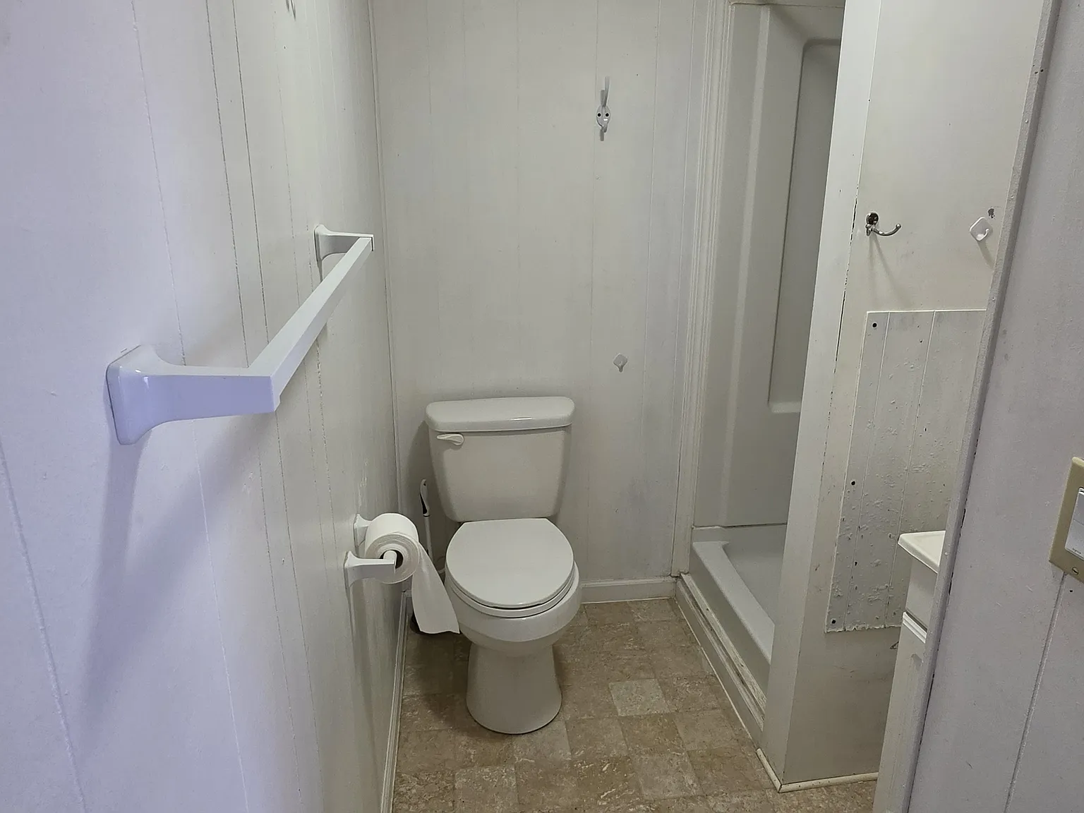 1 bed, 400 sqft, $750 — Photo 3