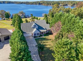192 Walker Point, Seneca, SC 29672