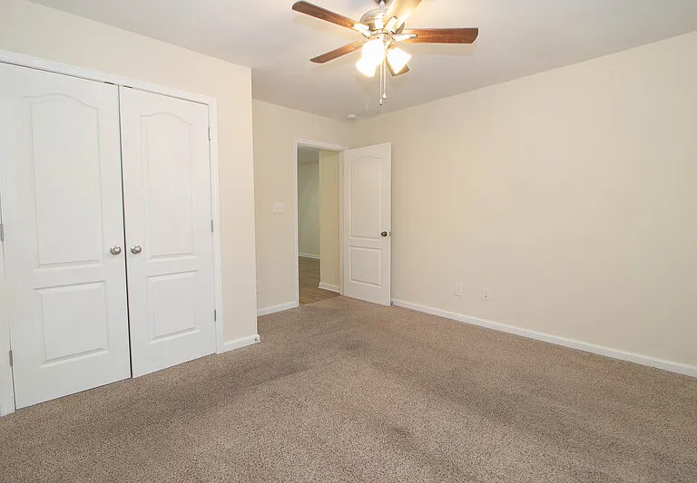 505 E Havendale Ct — Photo 14