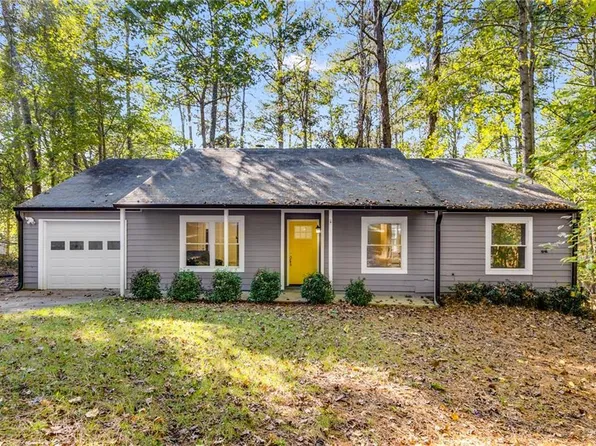 230 Apple Branch Dr, Woodstock, GA 30188