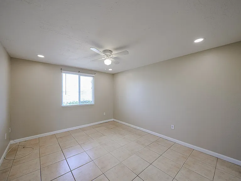3643 E Hearn Rd #Phoenix 85032 — Photo 17
