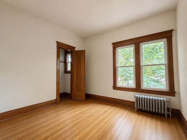 329 Bird Ave #2 — Photo 10
