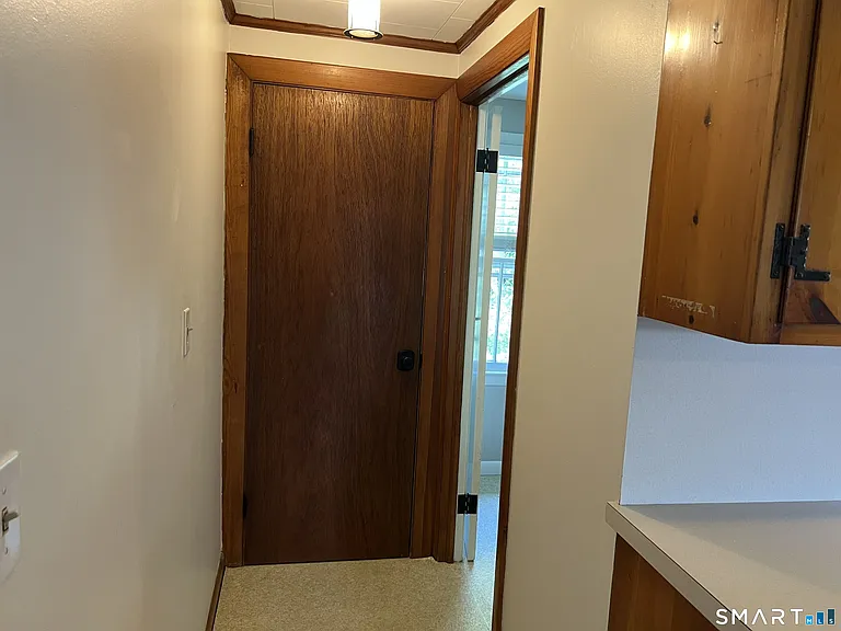 37 Pearl St #B — Photo 18