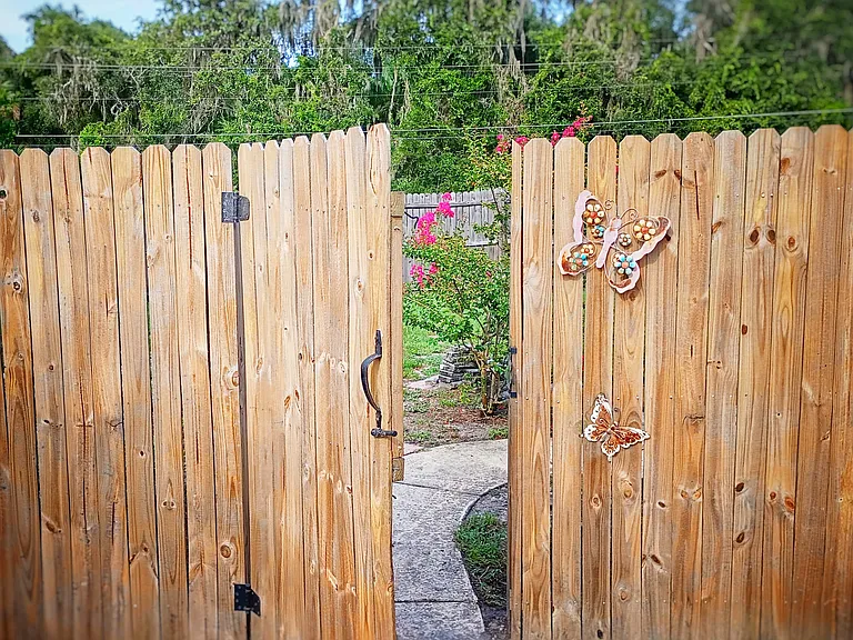 118 Hermits Dr — Photo 6