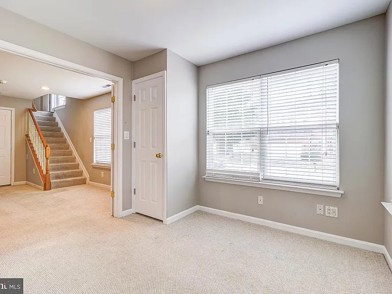 6160 Cinnamon Ct — Photo 44