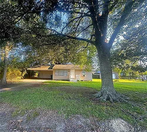 30121 Julia St Photo 1