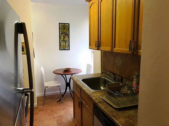 5th image of 6615 Thornton Pl APT 5M