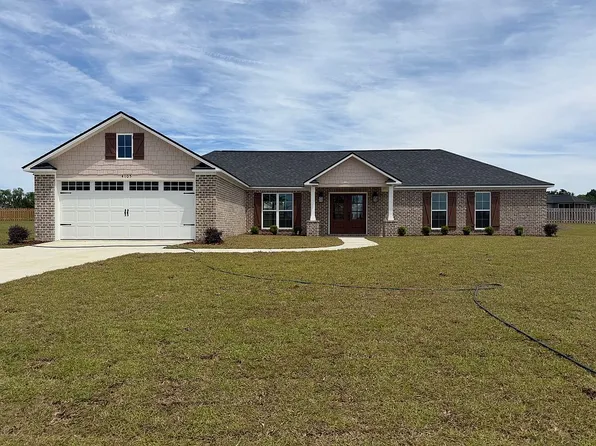 4105 Setterpointe Dr, Valdosta, GA 31601