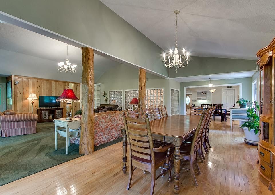 2nd image of 2626 E Sheepneck Cir