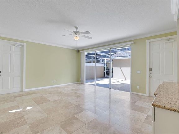 4th image of 28596 Alessandria CIR