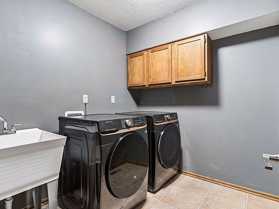 4th image of 7476 Cahill Rd