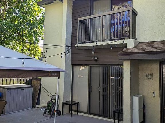 3rd image of 3387 W Cocoplum Cir #33184