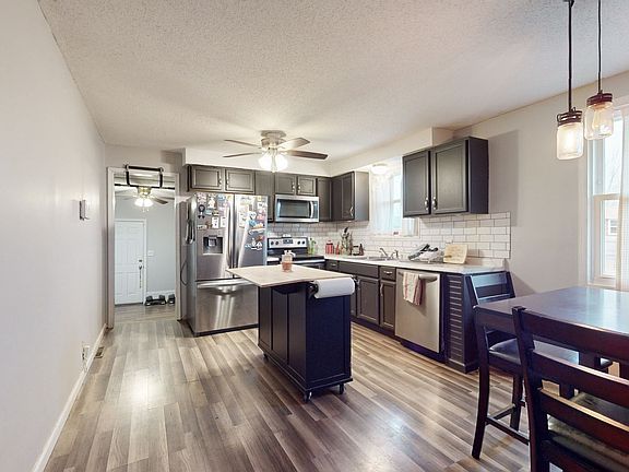 2nd image of 215 Aster Dr