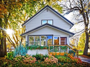 711 3rd St NE, Waseca, MN 56093