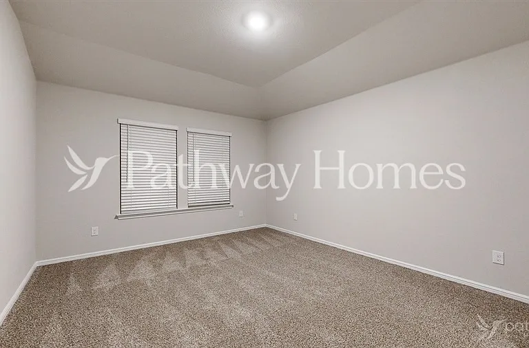 1609 Vandemere Ct — Photo 9